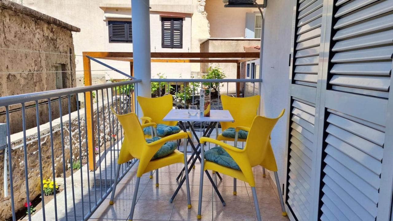 Apartment Hana Omiš Exterior foto