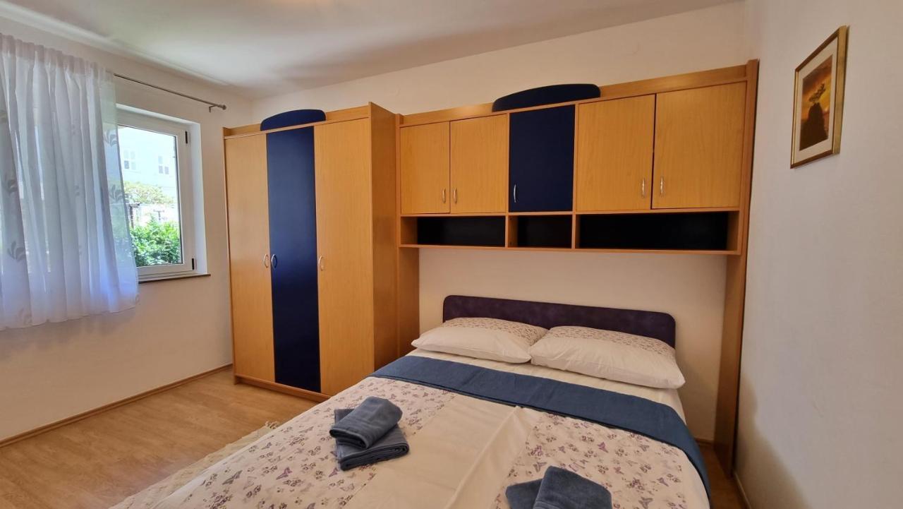 Apartment Hana Omiš Exterior foto